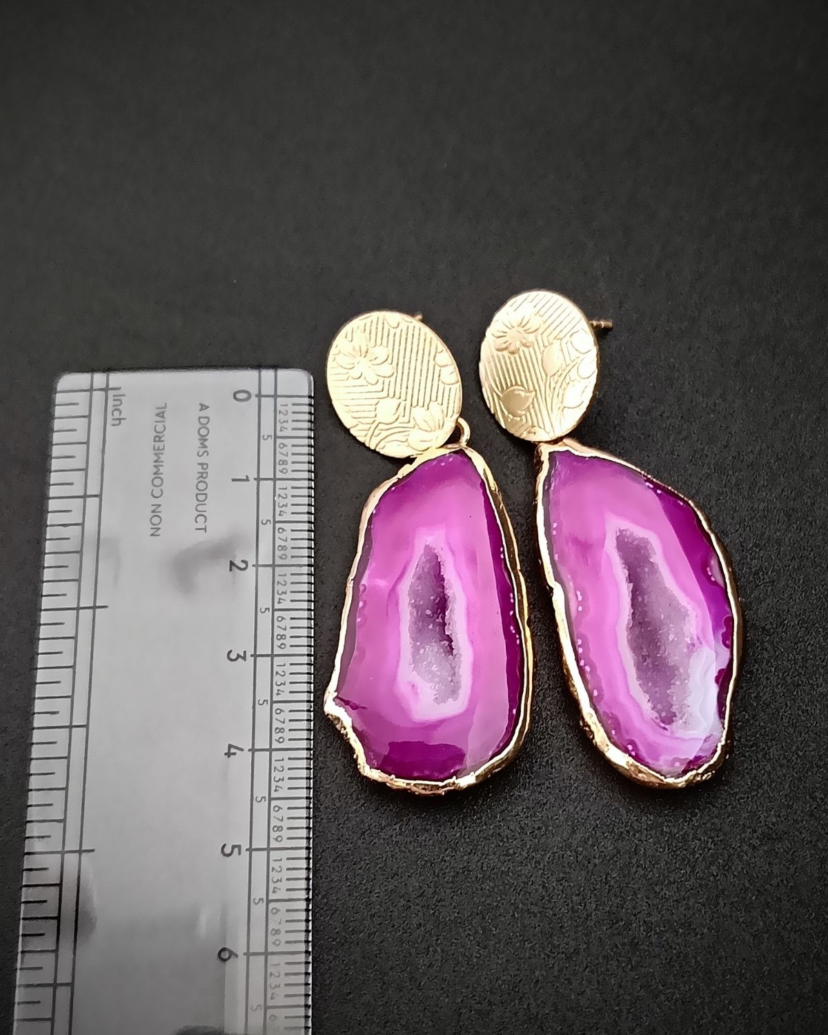 Raw Radiance – Agate Slice Stones Earrings
