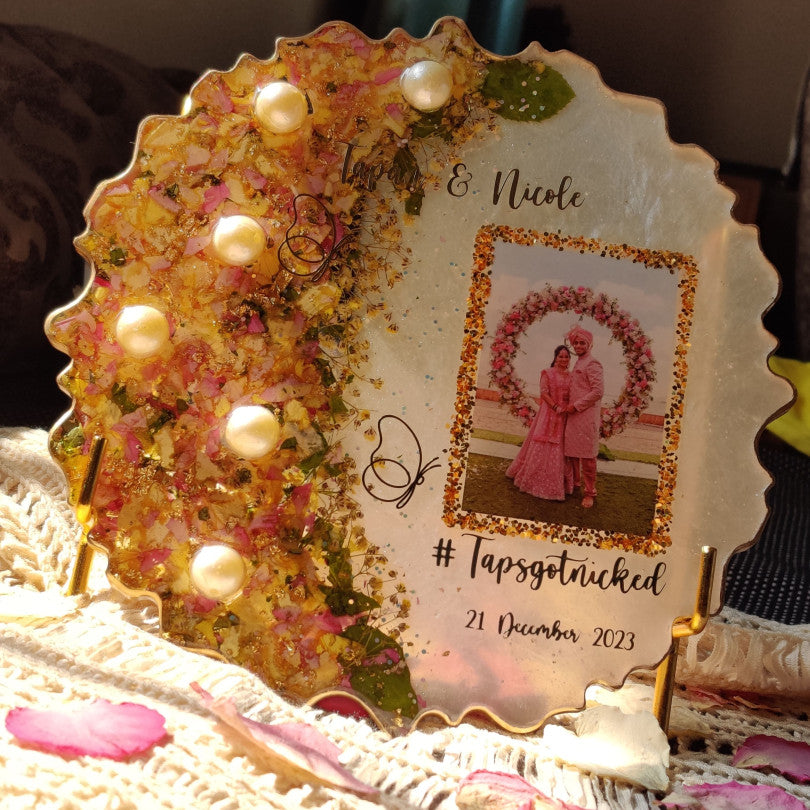 Resin varmala frame - Flower Preservation