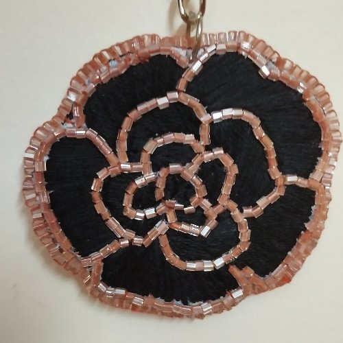 Black Flower Keychain - Kreate- Keychains
