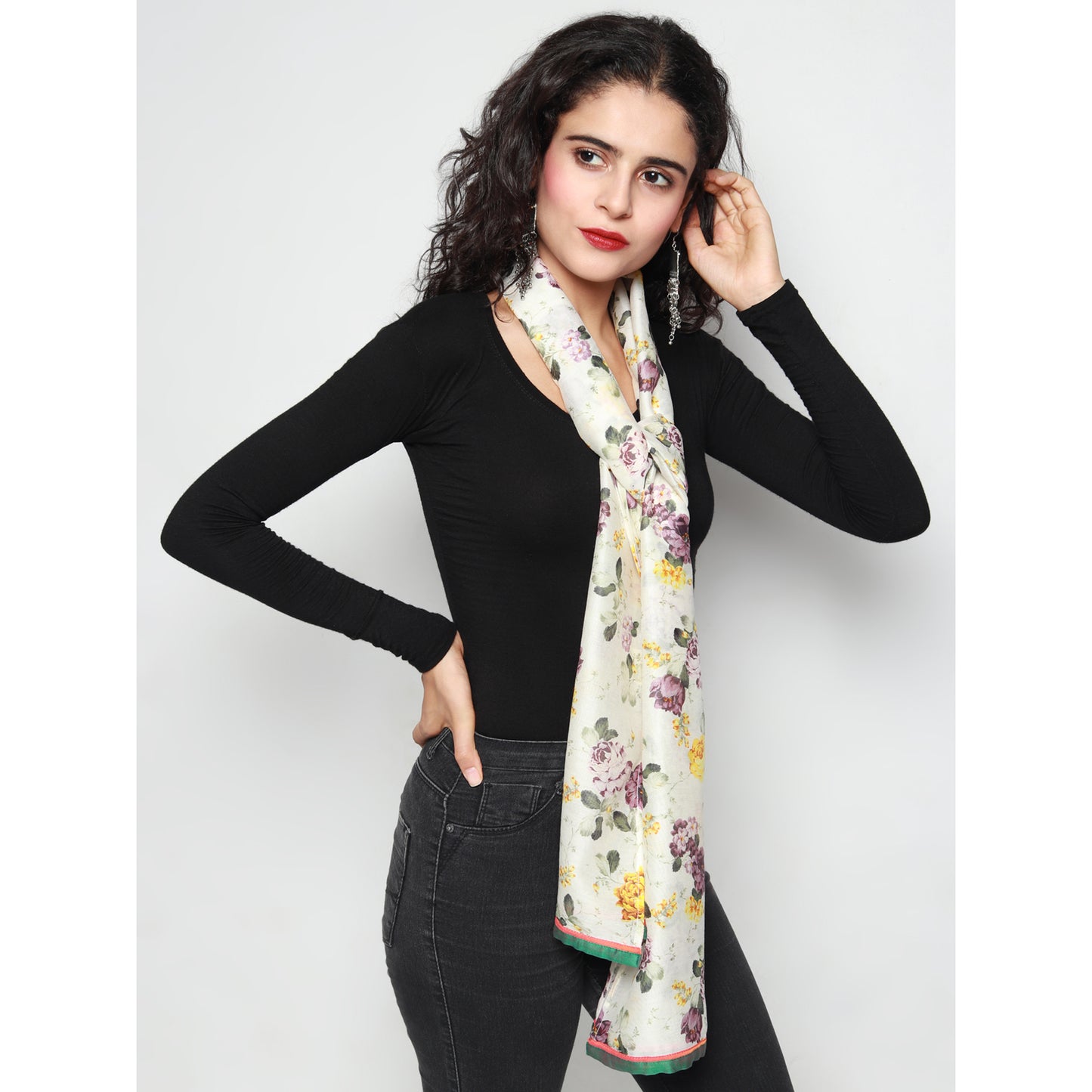Ivory Floral Printed Cotton Silk Stole