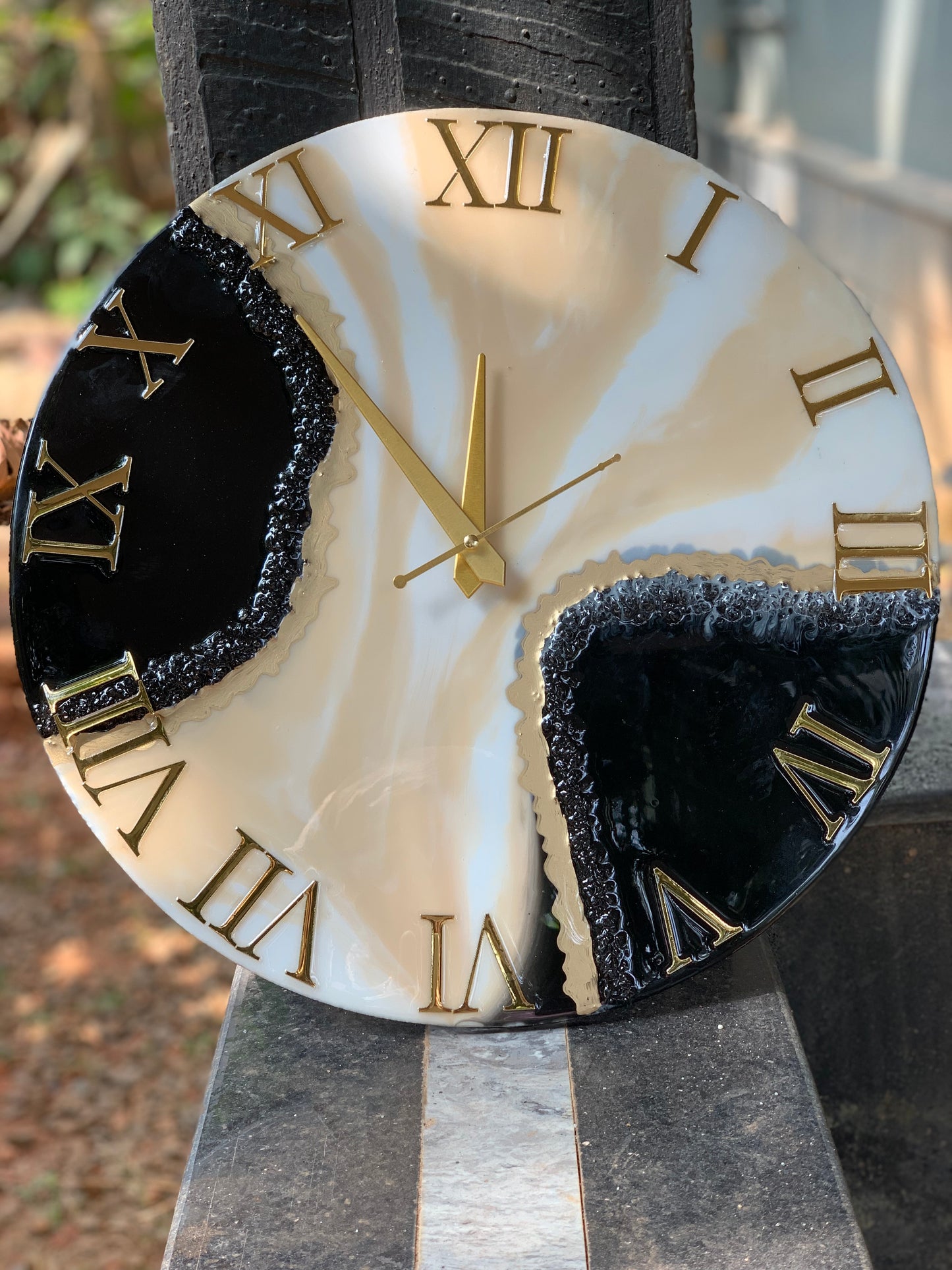 resin wall clock