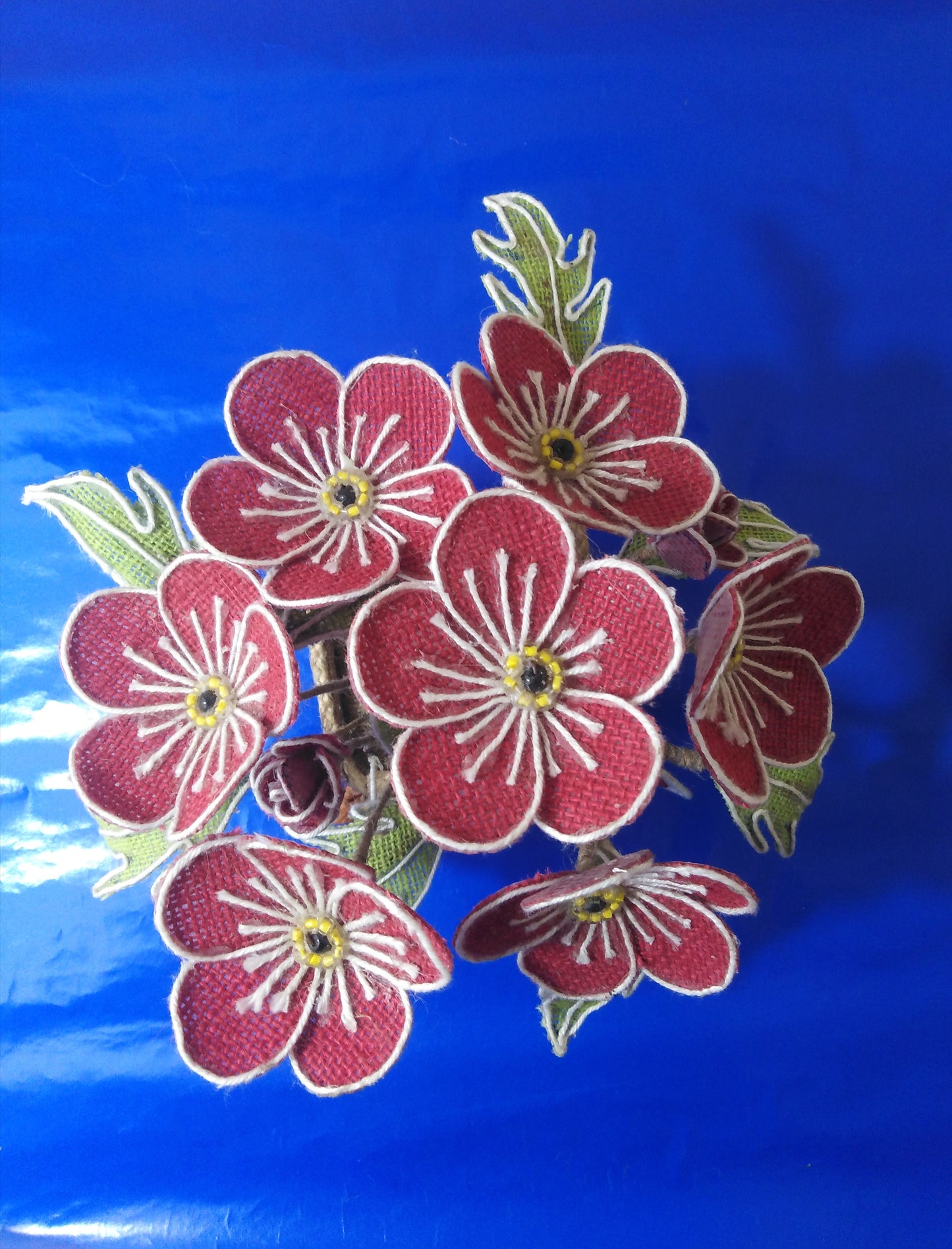 Jute flower with vase