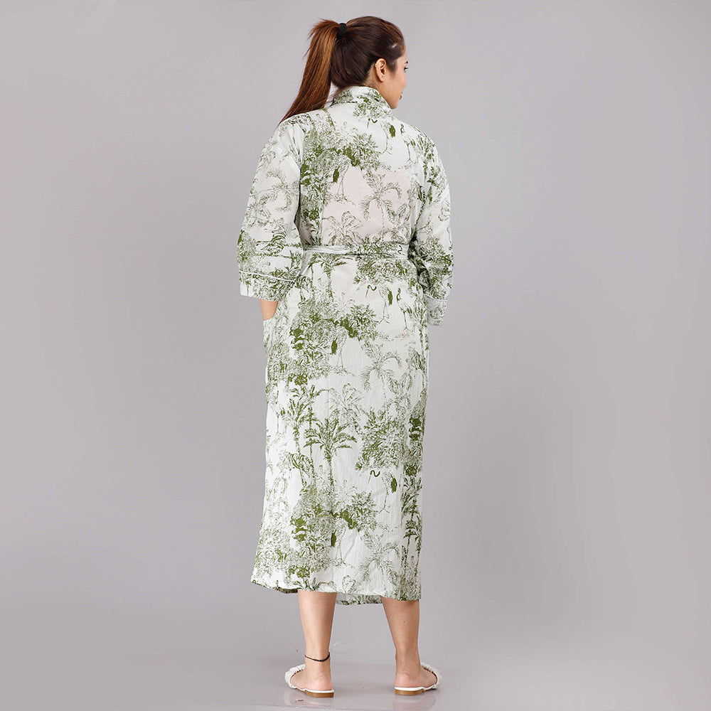
                  
                    Jungle Pattern Kimono Robe Long Bathrobe For Women (Green)
                  
                