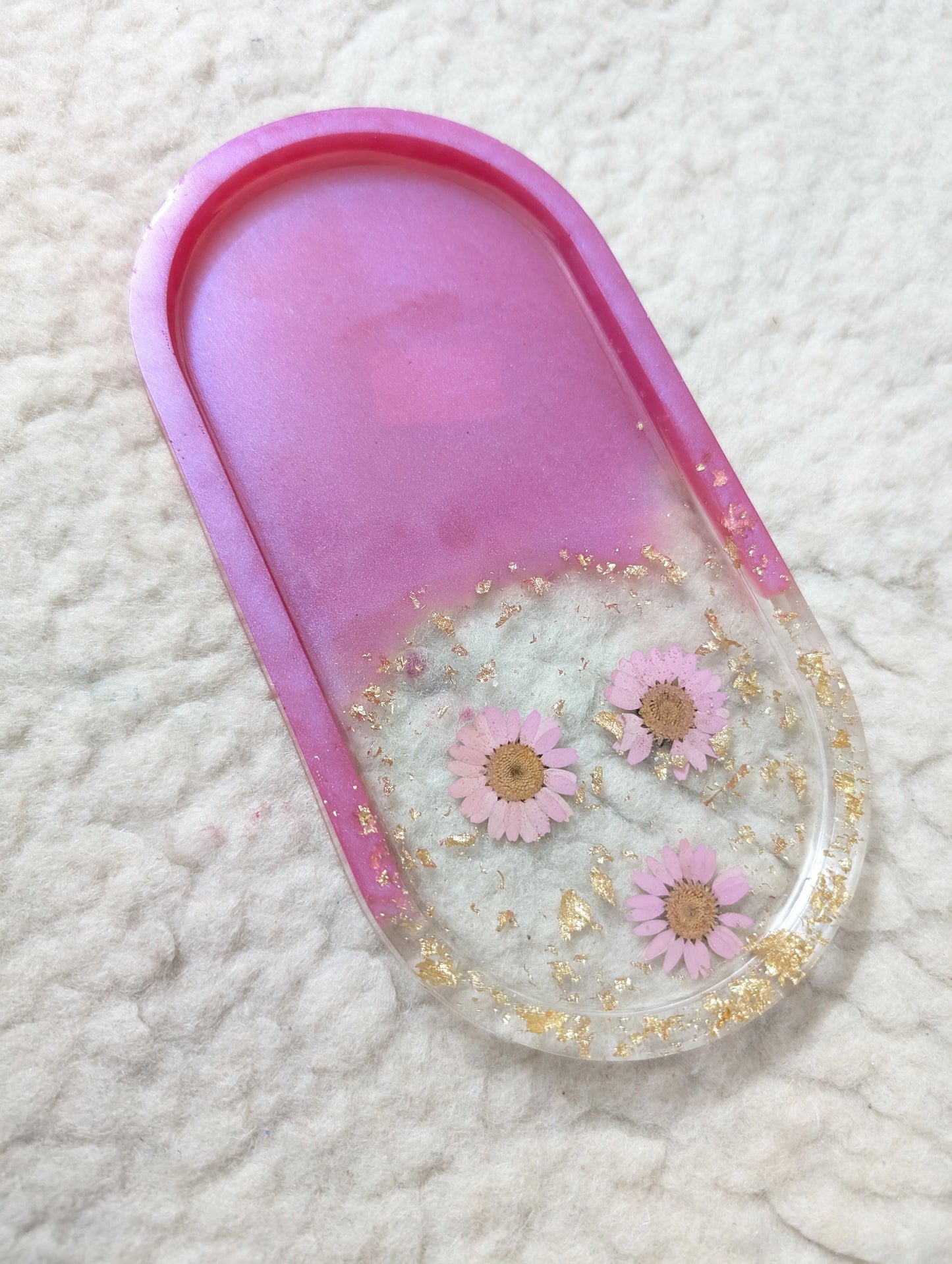 Resin Oval Trinket Tray with Flower | Resin Tray | Resin Tray with Pressed Flower & Golden Flakes