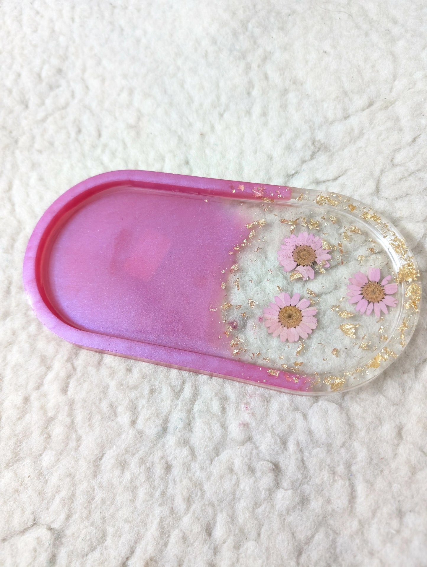 Resin Oval Trinket Tray with Flower | Resin Tray | Resin Tray with Pressed Flower & Golden Flakes