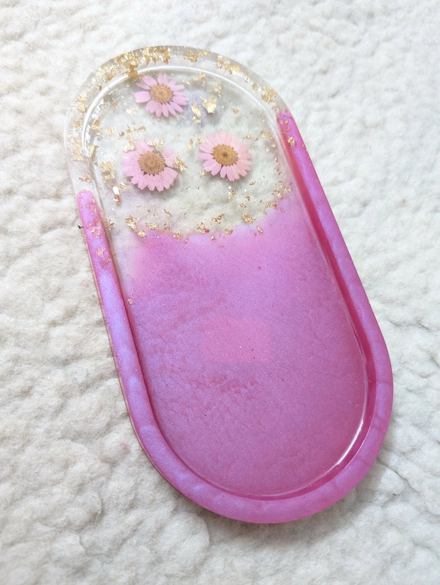 Resin Oval Trinket Tray with Flower | Resin Tray | Resin Tray with Pressed Flower & Golden Flakes