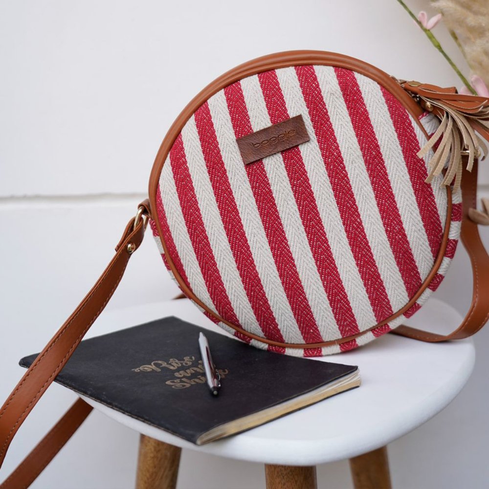 Red & white streak Full Moon Sling Bag - Kreate- Sling Bags
