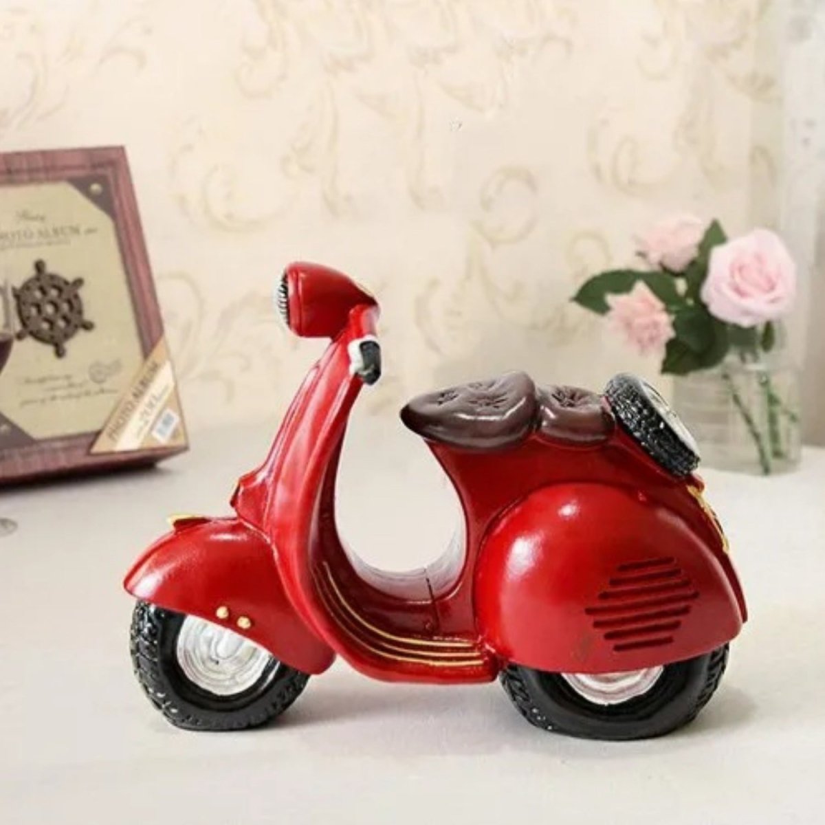 Scooter Showpiece - Kreate- Showpieces