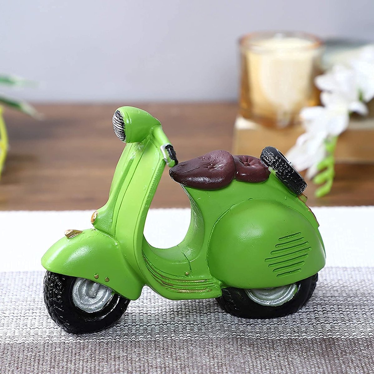 Scooter Showpiece - Kreate- Showpieces