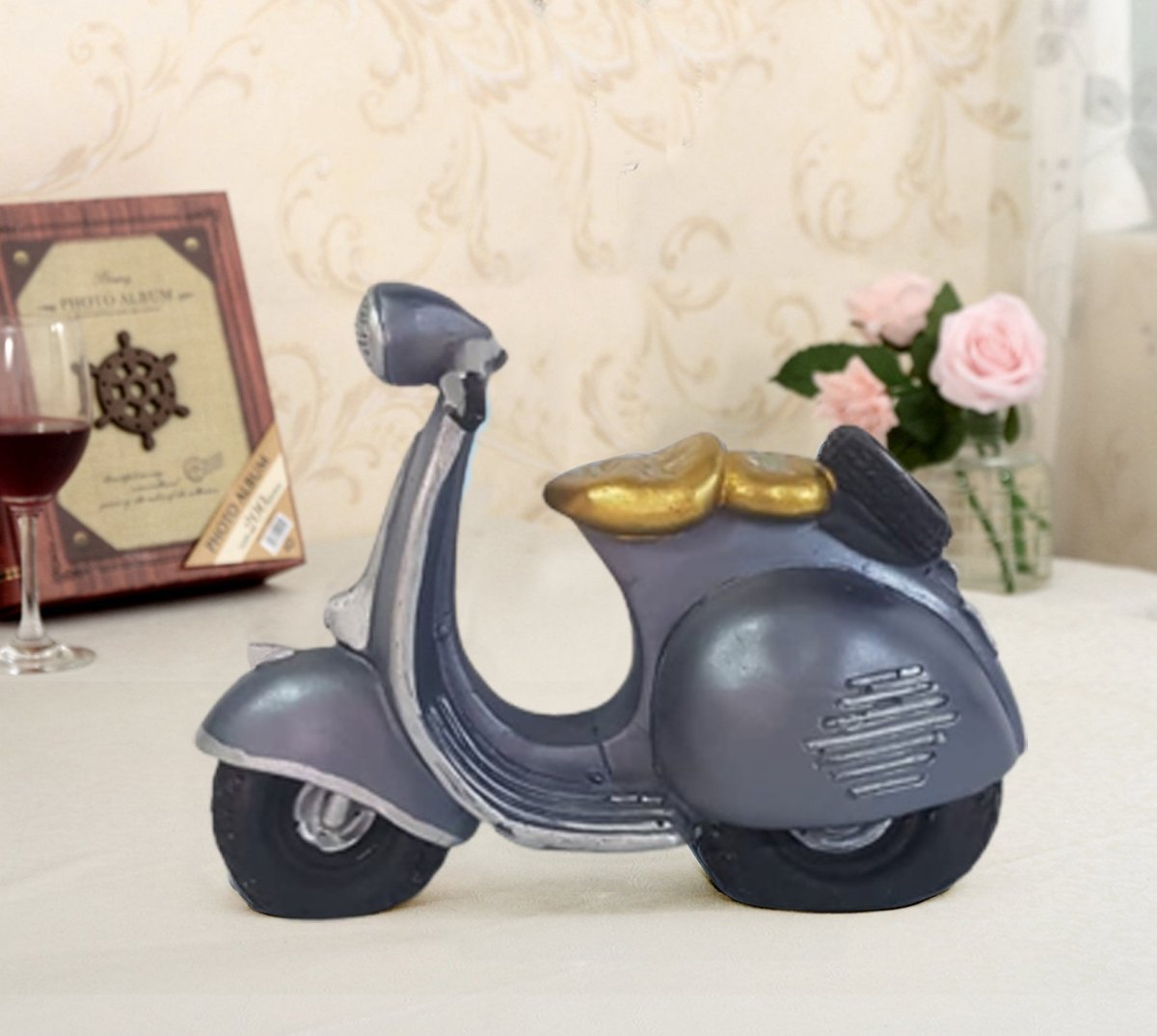 Scooter Showpiece - Kreate- Showpieces