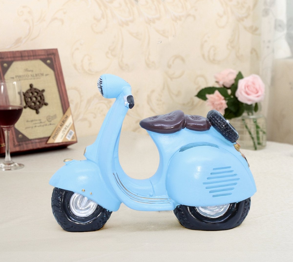 Scooter Showpiece - Kreate- Showpieces