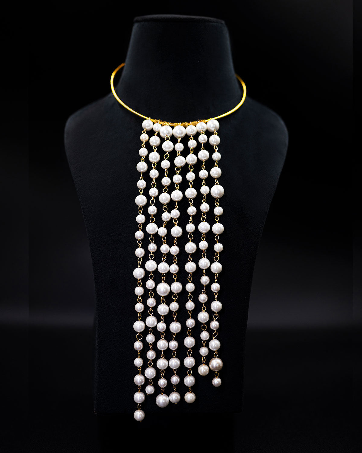 Ivory Rain – Shell Pearls Hasli Style Waterfall Necklace