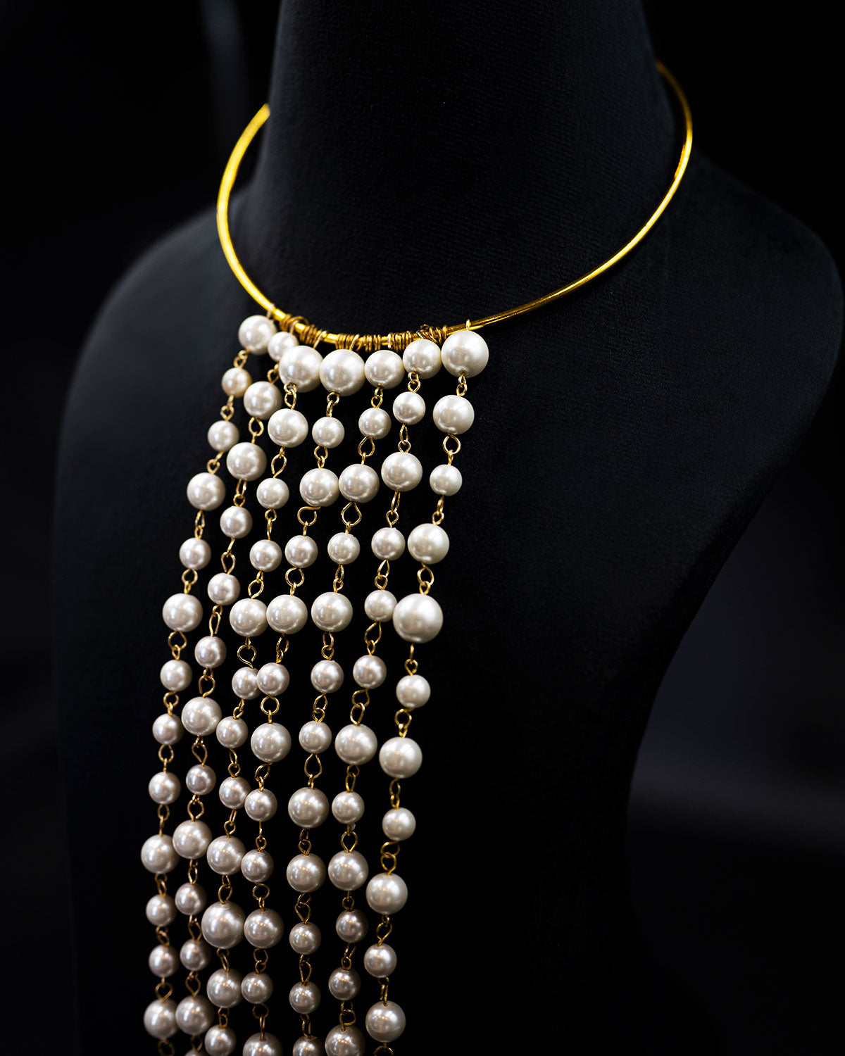 Ivory Rain – Shell Pearls Hasli Style Waterfall Necklace