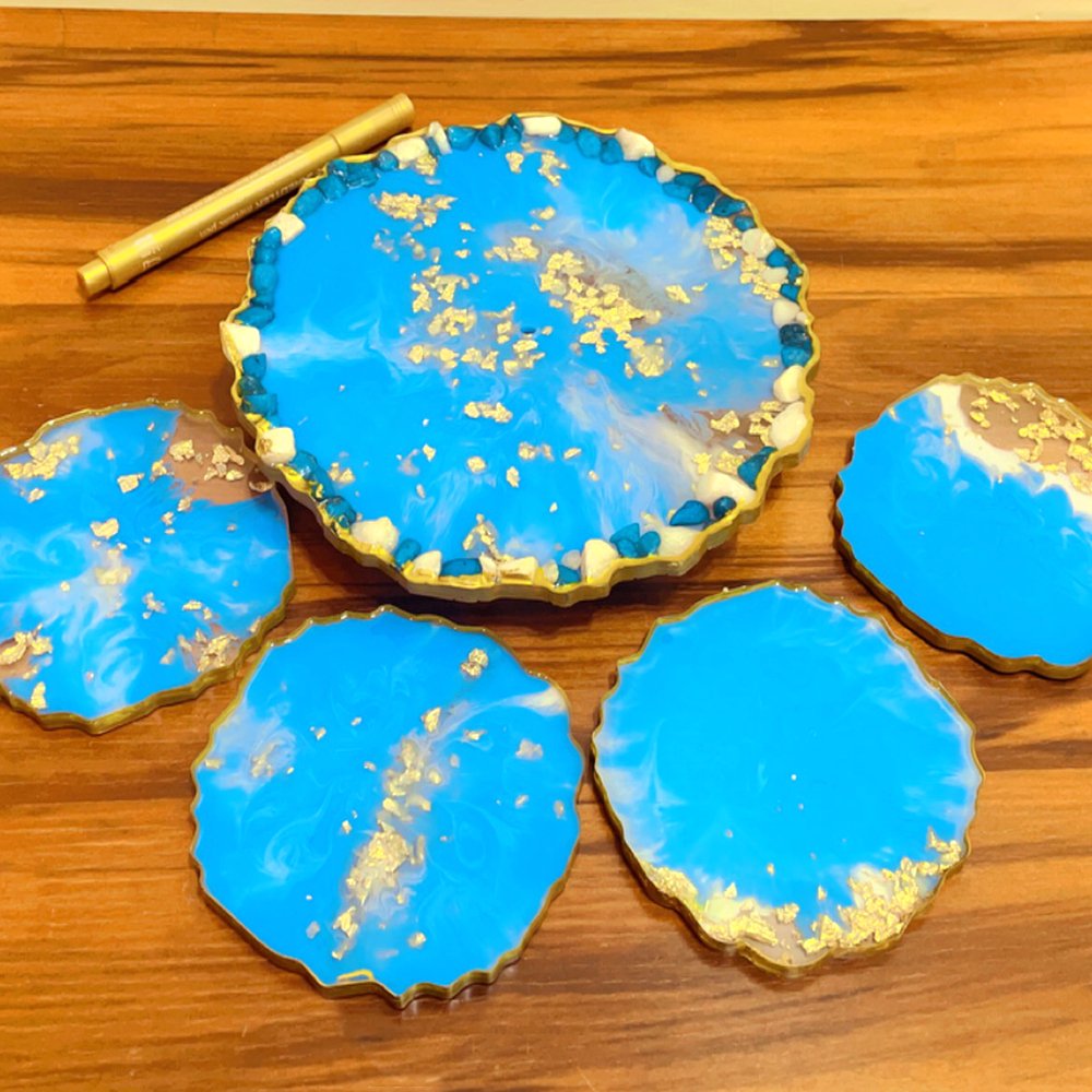 Small Cake Stand With Coasters - Kreate- Coasters