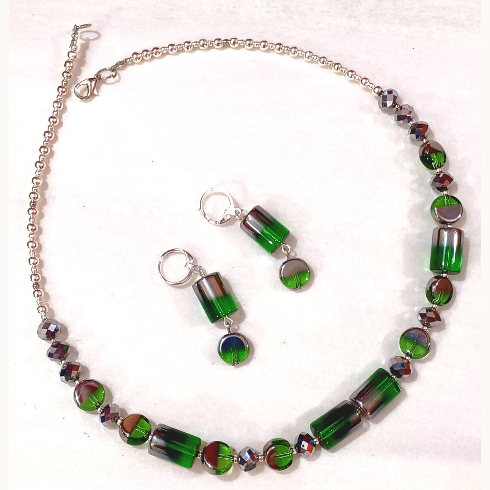 Sparkling Green Glass Bead Necklace Set - Kreate- Jewellery Sets