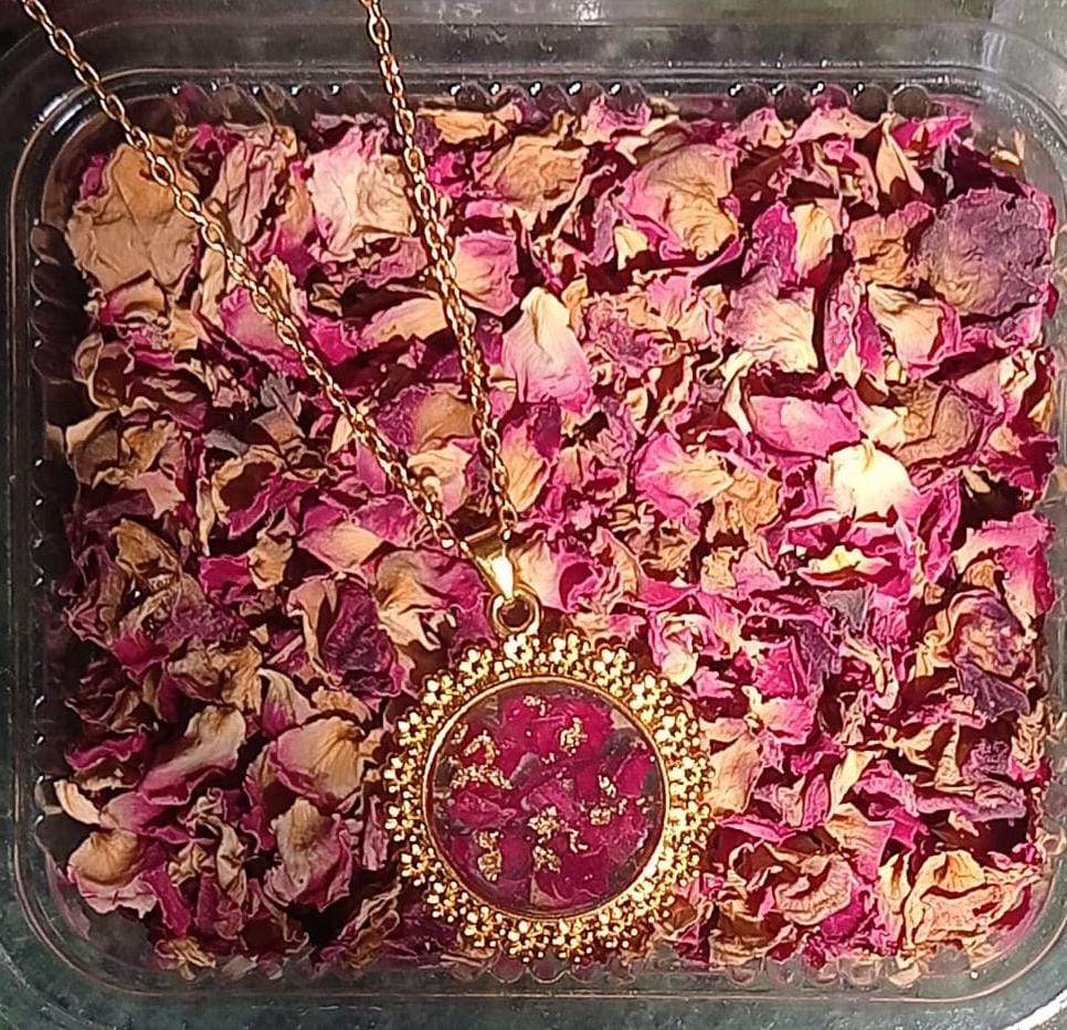 Pressed Real Red Rose Flower Necklace with Gold Flakes
