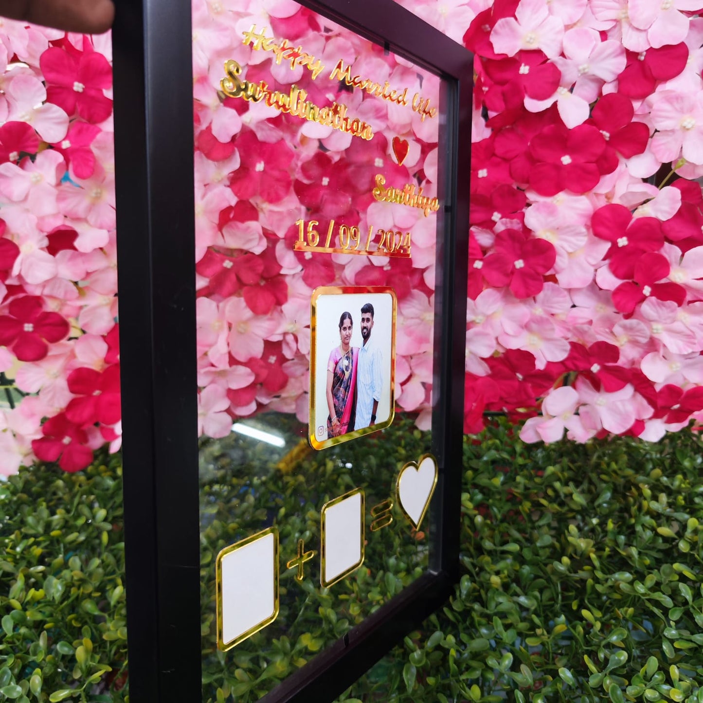 A4 clear acrylic thumb print frame with frame
