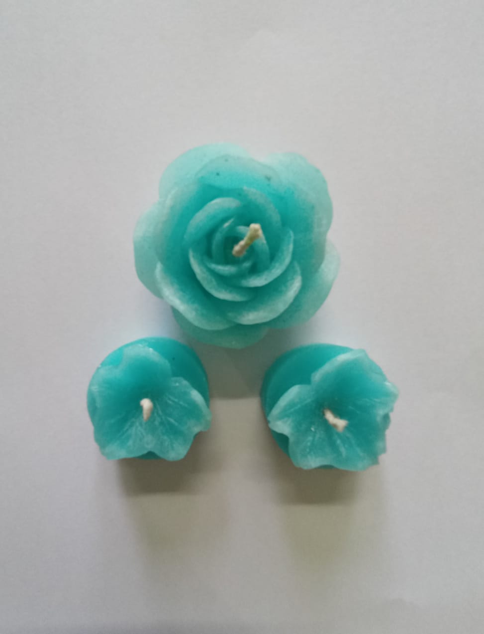 Fragrant Mosquito Repellent Designer Candles (Pack of 3)