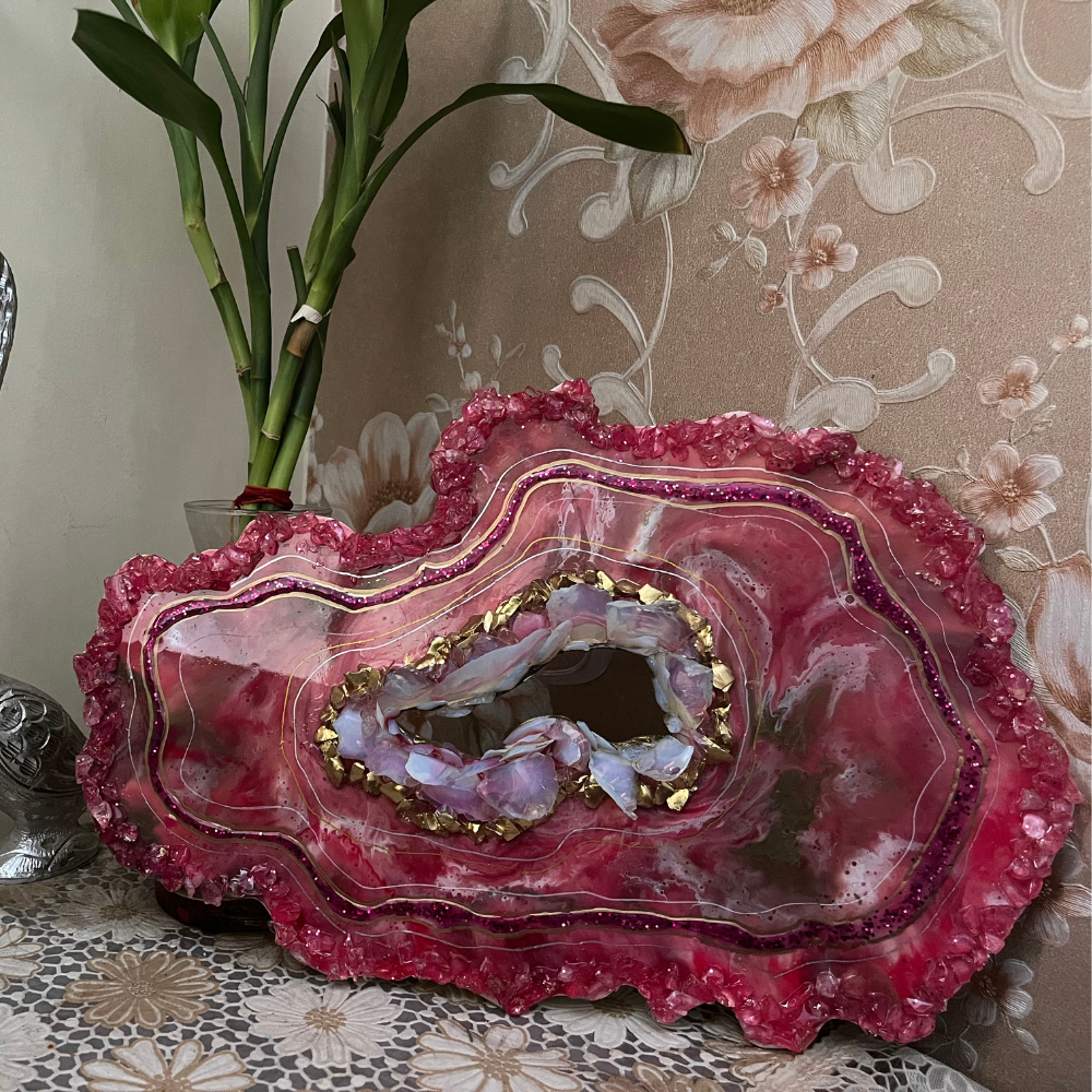 Geode Resin Showpiece