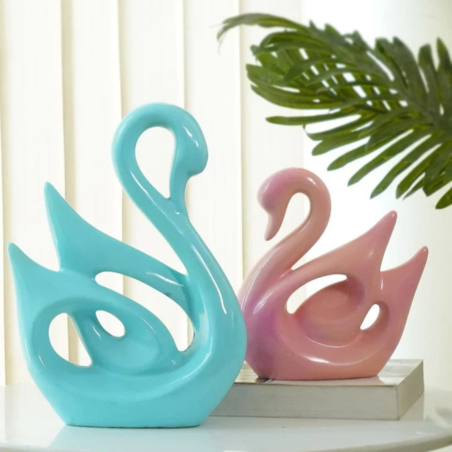 Swan Couple Showpieces (Set of 2)