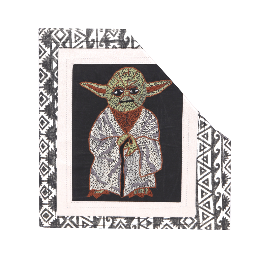 Indha Baby Yoda Magazine Holder