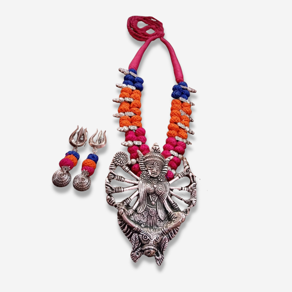 Devi Necklace Set