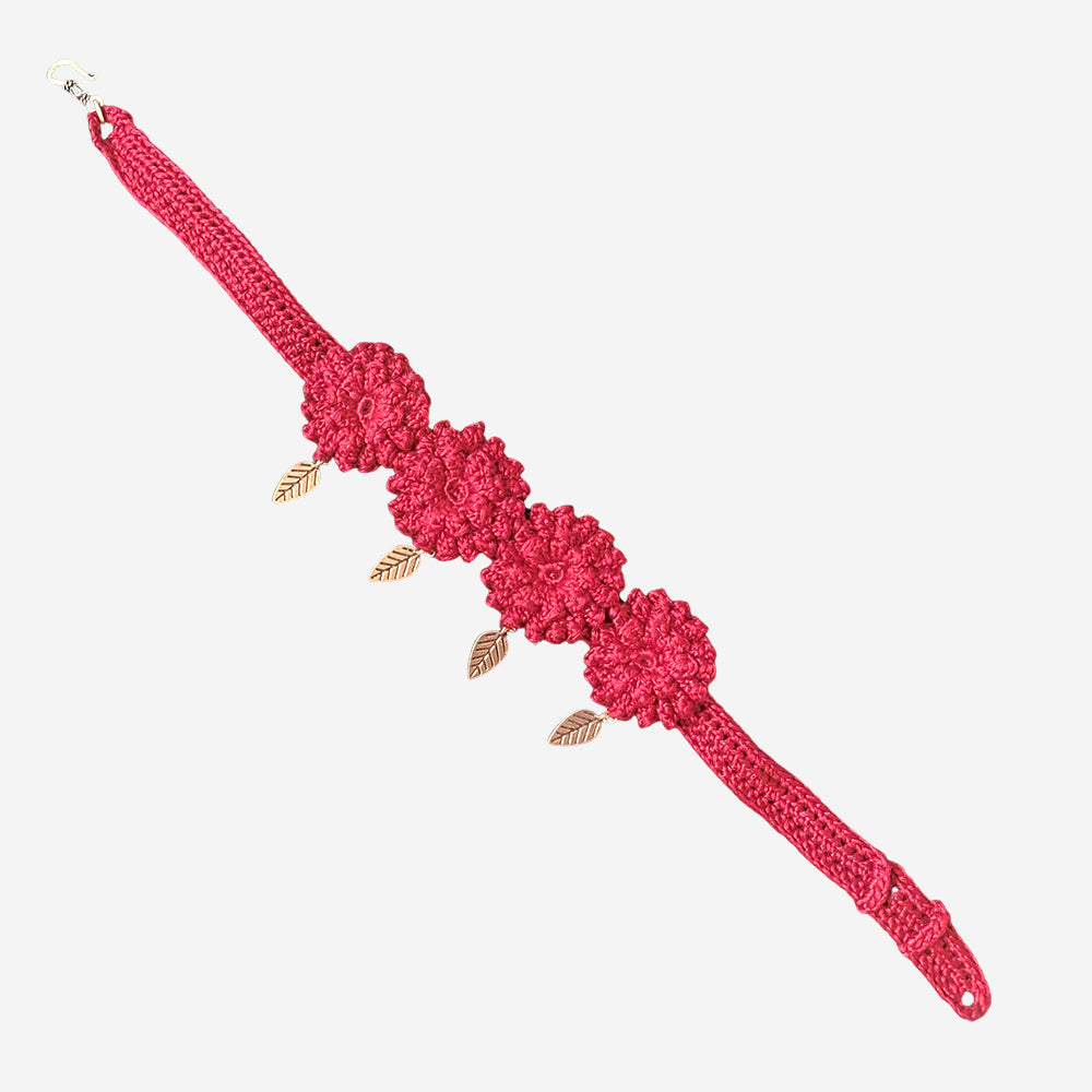 Elegant Handmade Popcorn Floral Crochet Choker Necklace!!