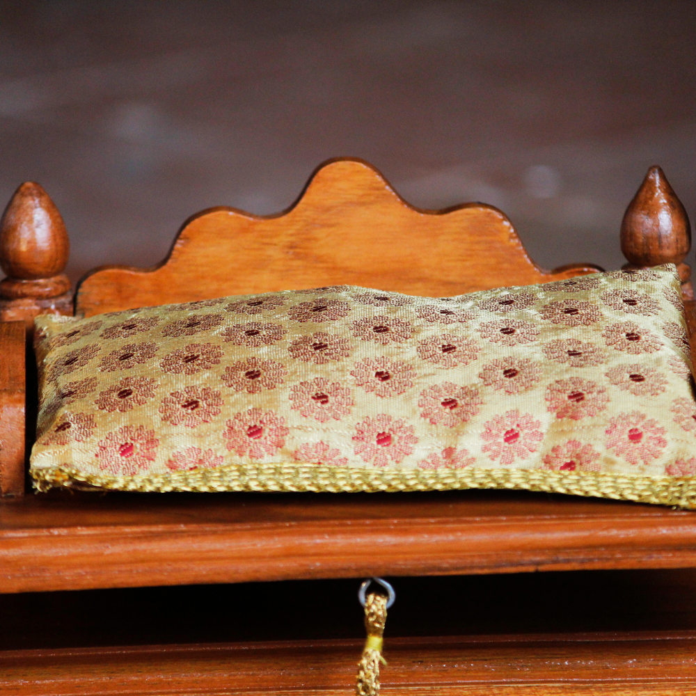 Teak Wood Laddu Gopal Jhula