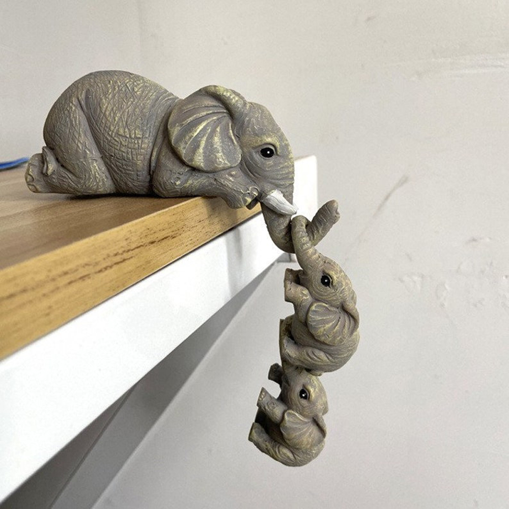 Elephant Family Showpiece