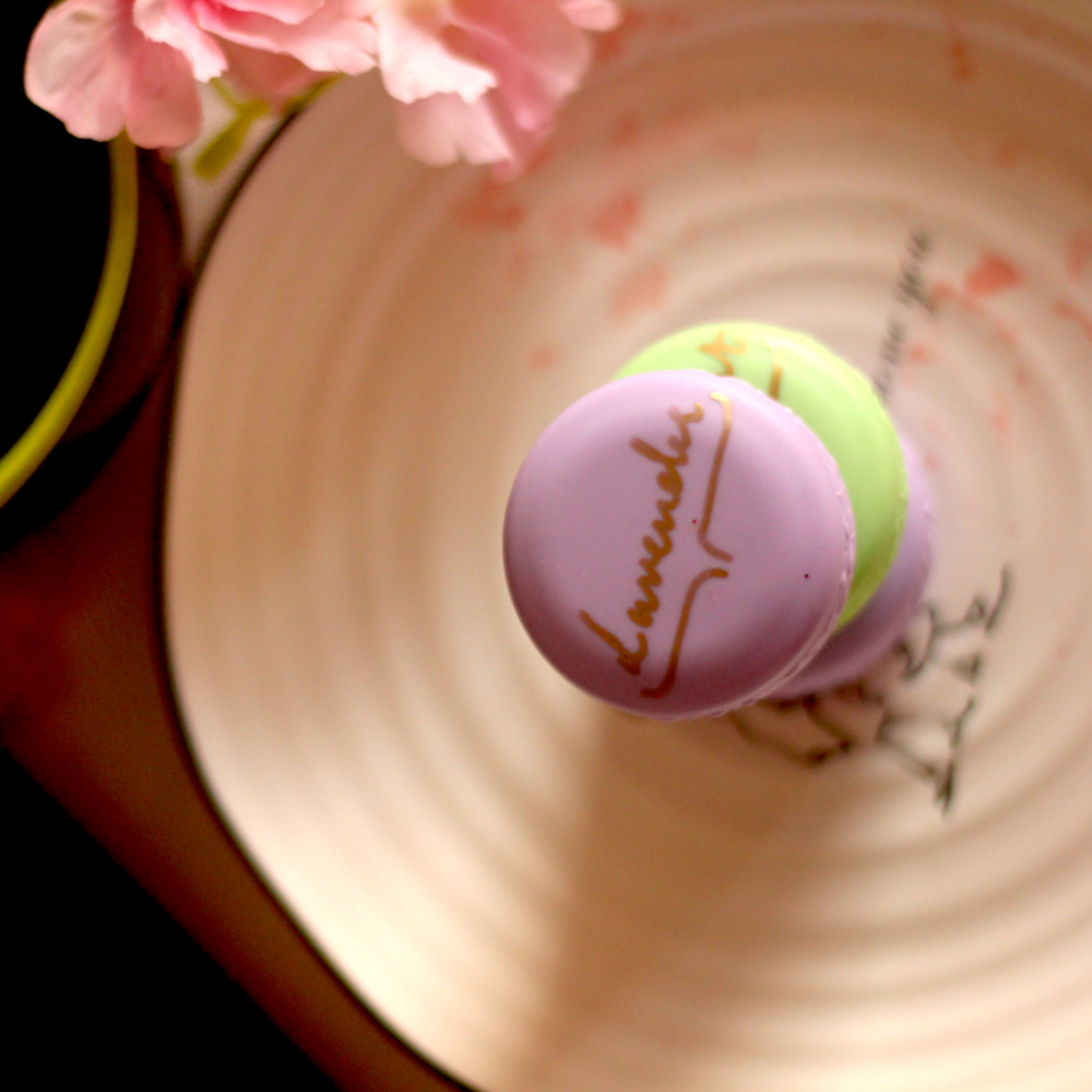 Lavender Macroon Lip Balm (20g)