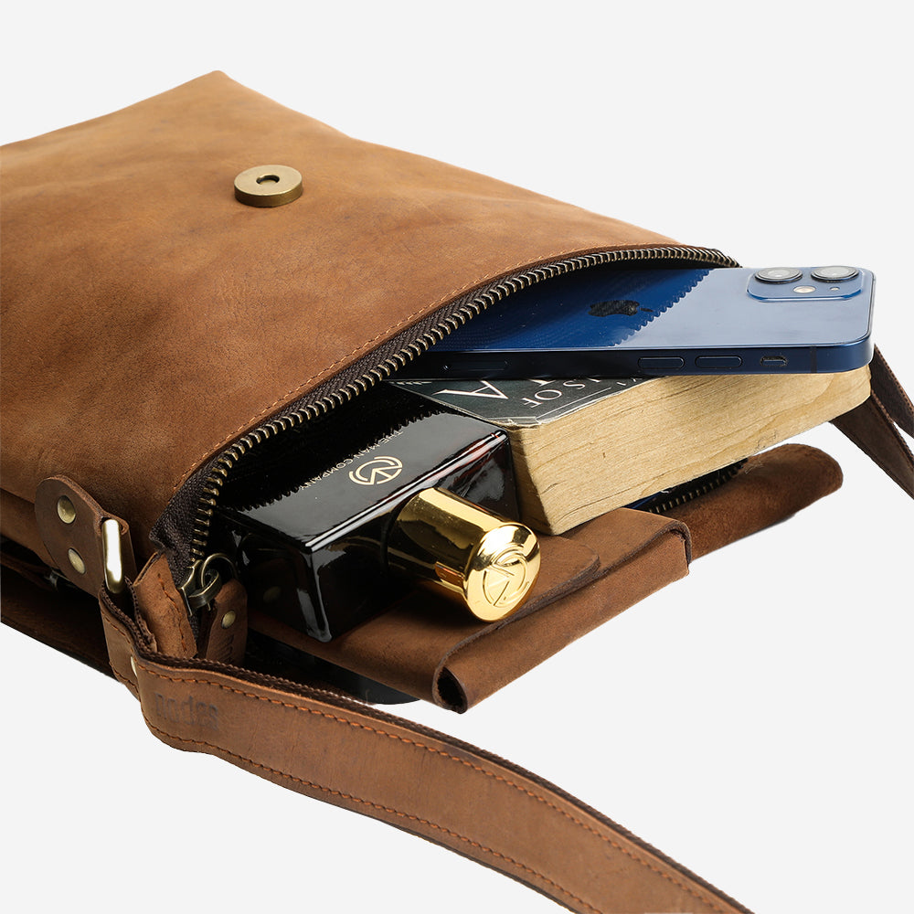 The Messenger 2.0 - Leather Sling Bag
