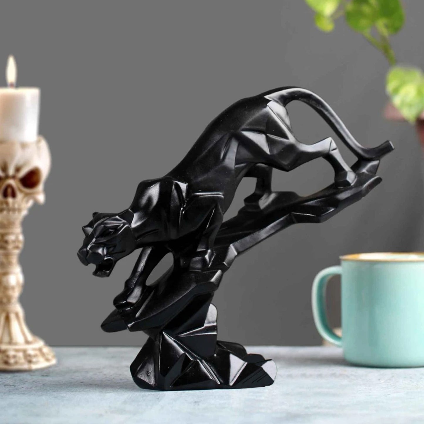 Panther Showpiece