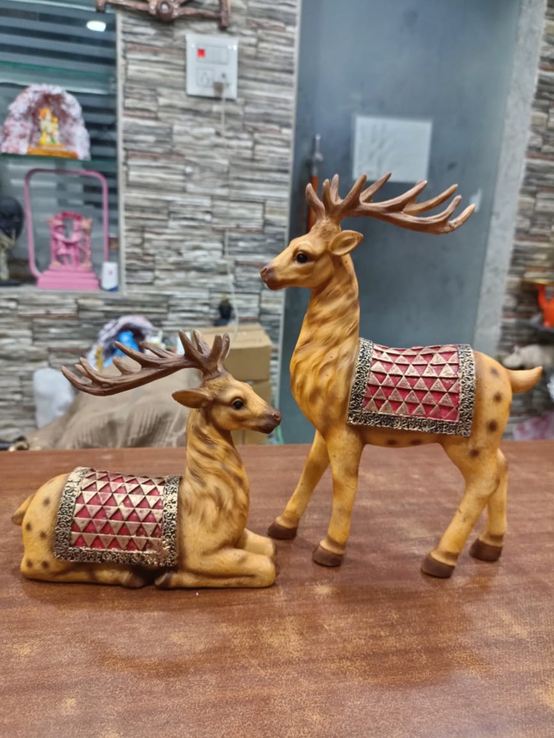 Deer Pair Showpieces (Set of 2)