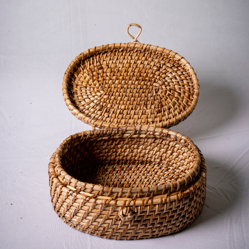Designer Oval Shaped Basket - Kreate