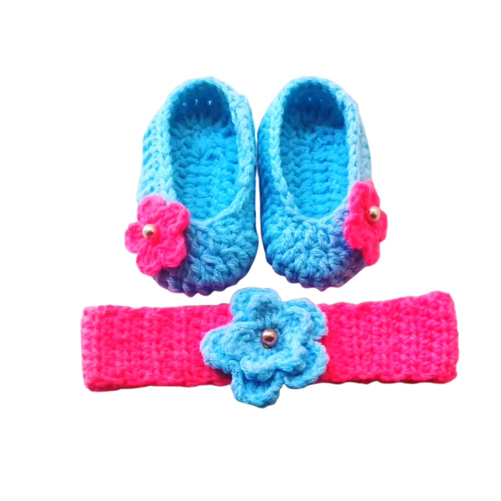 Crochet Baby Footwear and Hairband