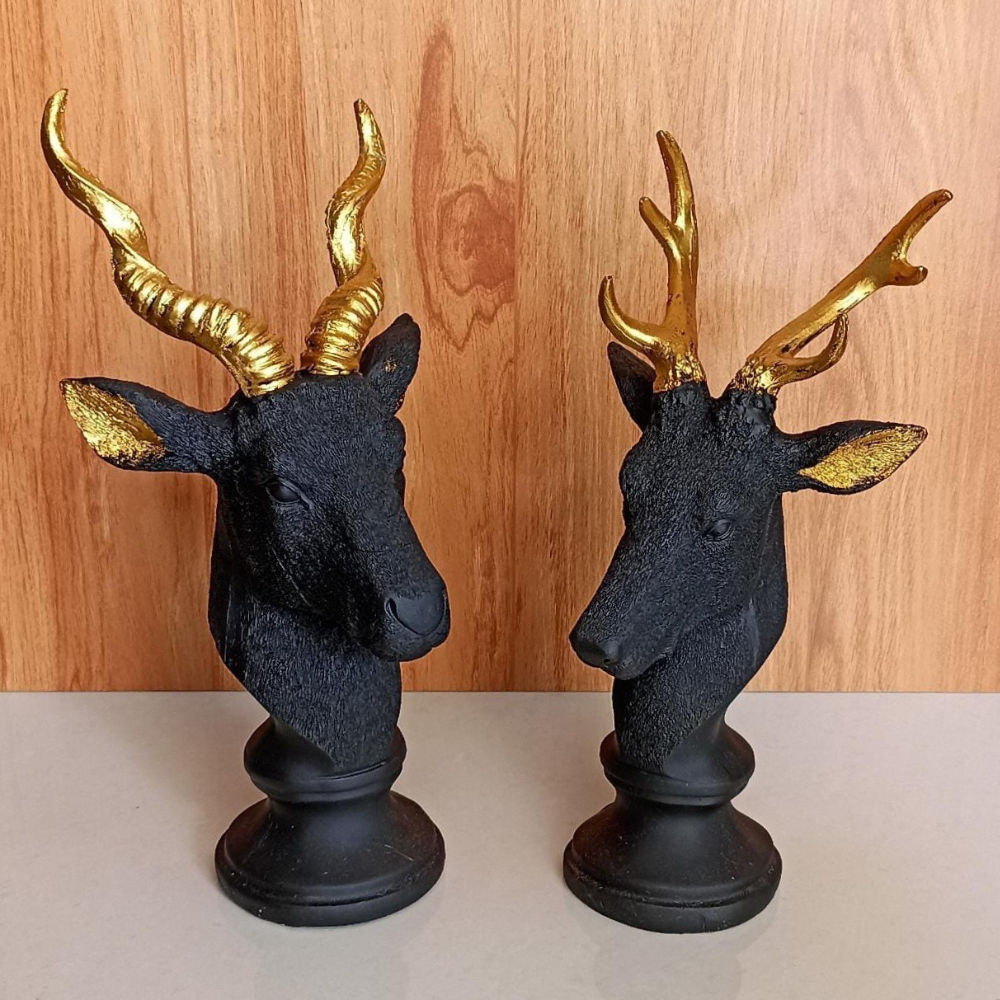 Deer-Face Show-Pieces (Set of 2)