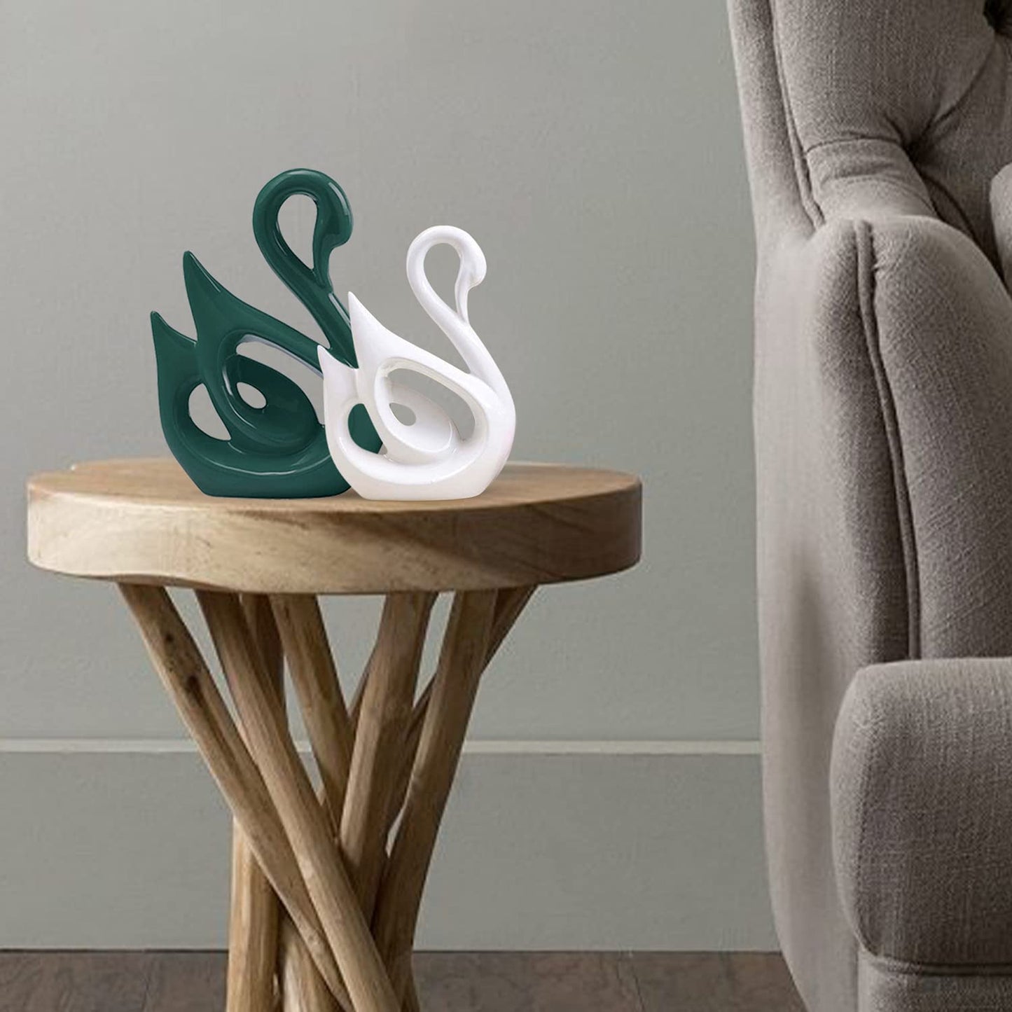 Swan Couple Showpieces (Set of 2)