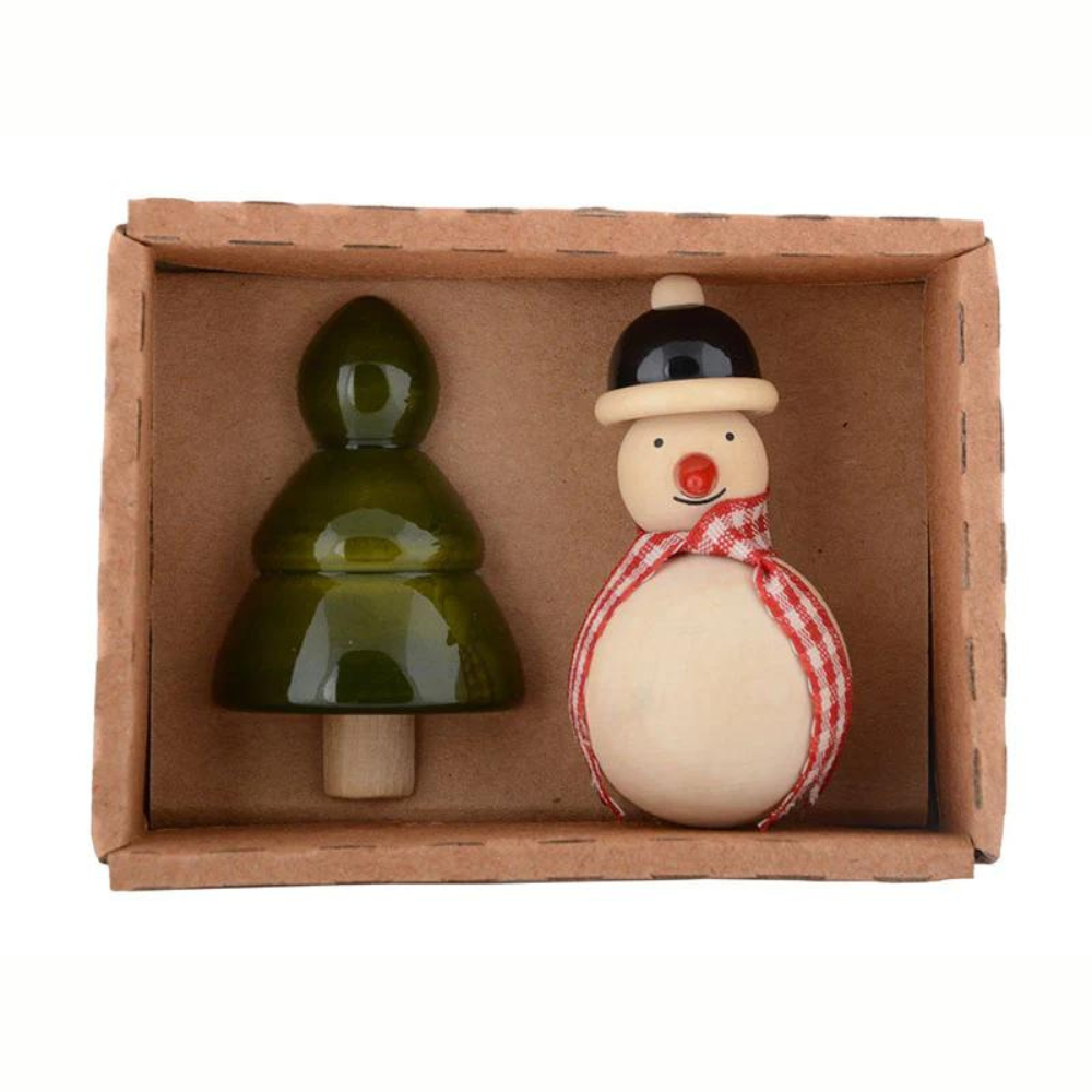Fairkraft Creations Handmade Snowman and Xmas Tree Wooden Fridge Magnets (Set of 2)