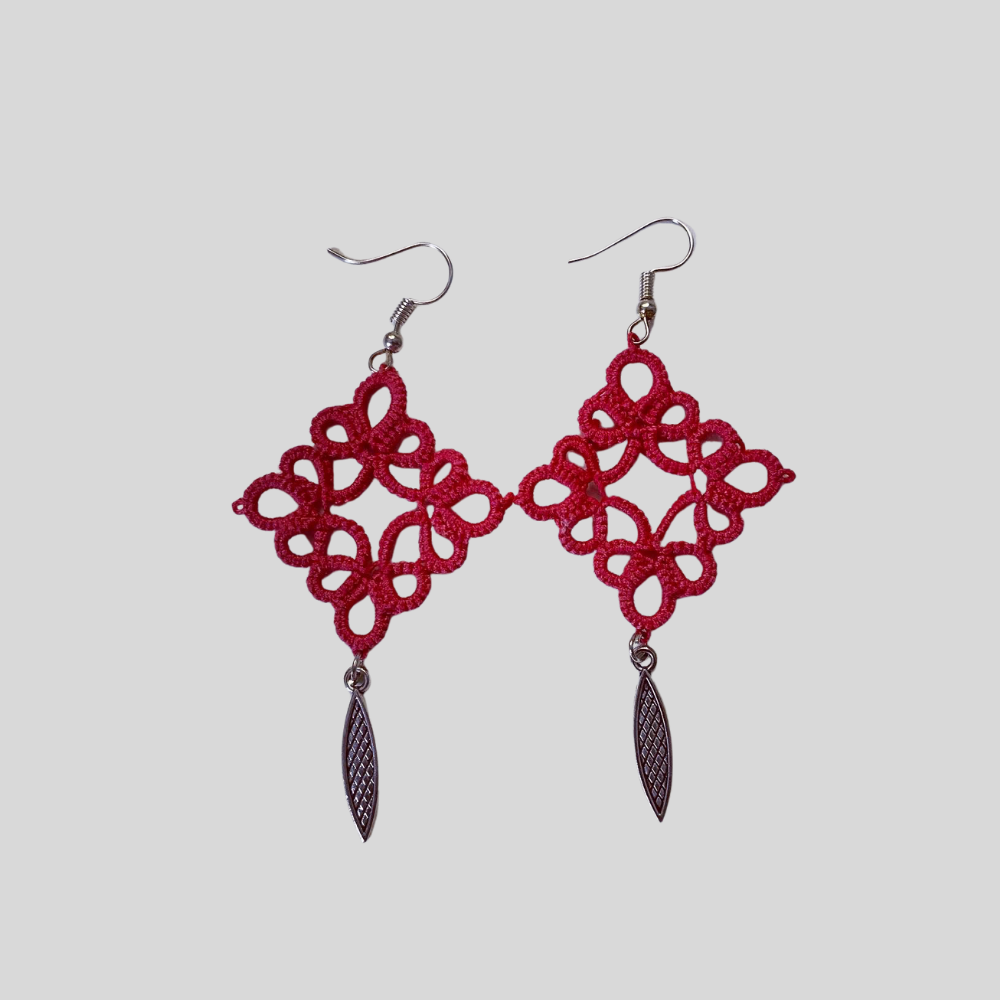 Glamorous Tatting Earrings