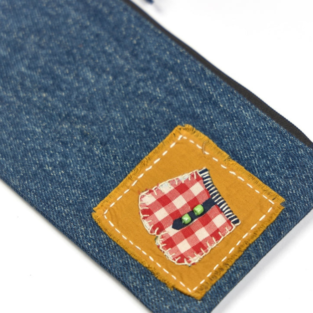 Quirky Pants Vanity Pouch