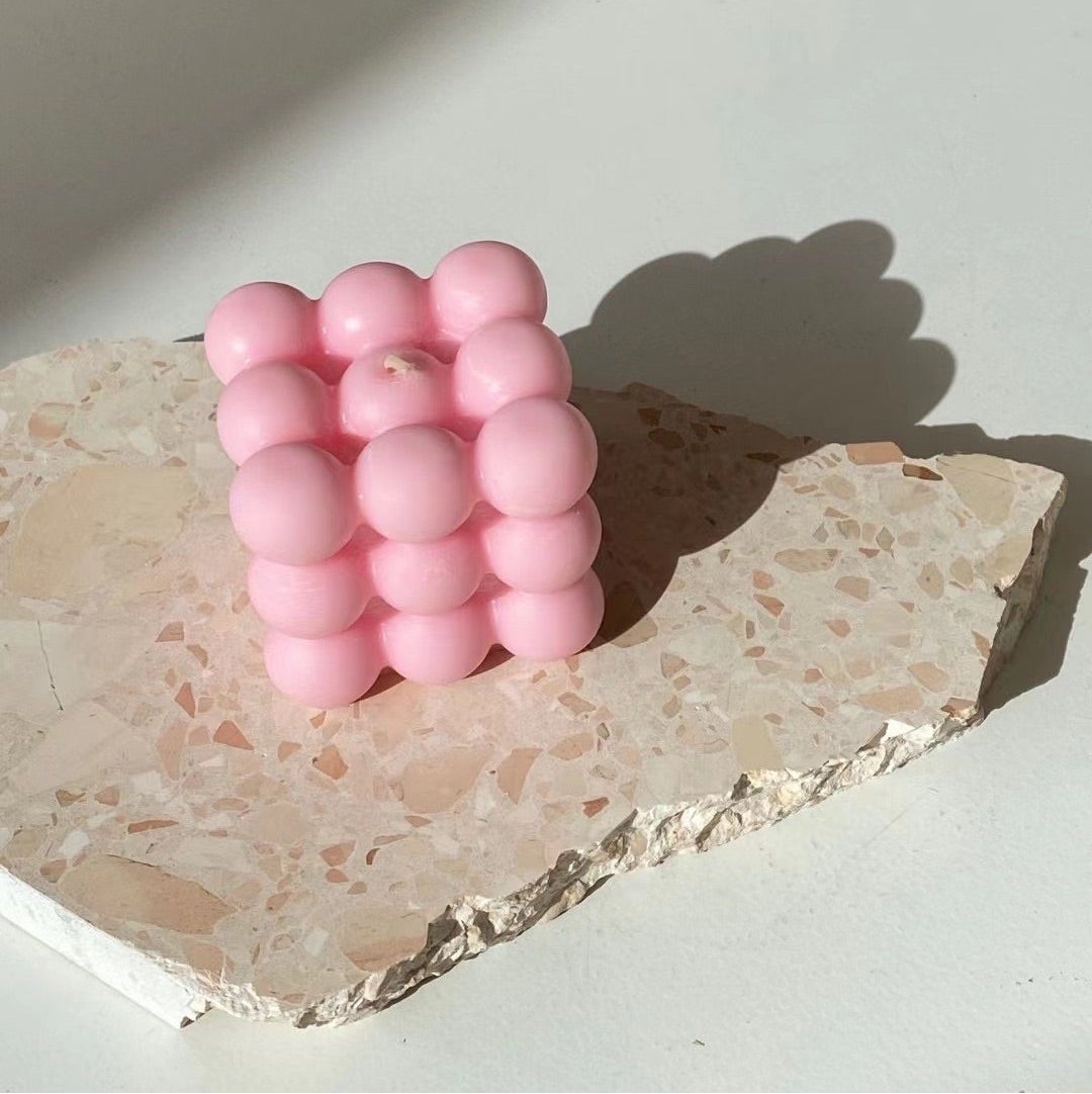 Neo-Spheres Cube Sculpted Aroma Candle