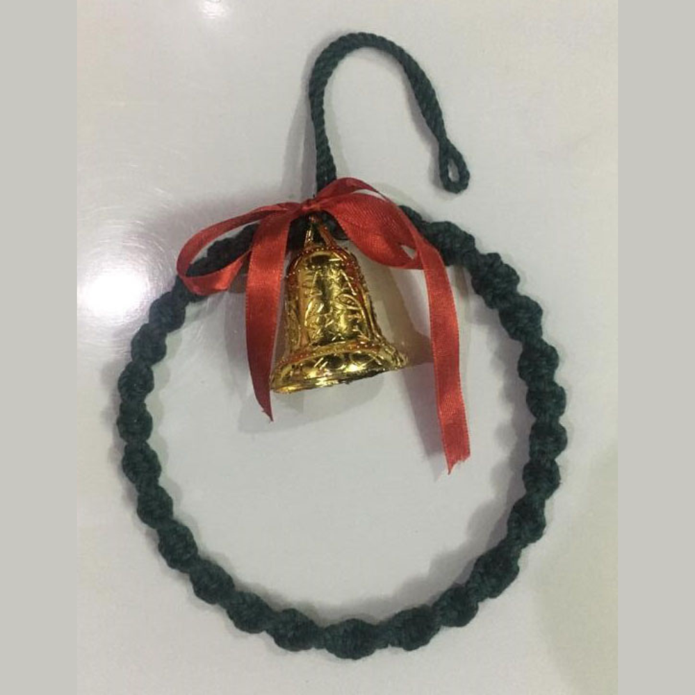 Macrame Christmas Wreath (White)
