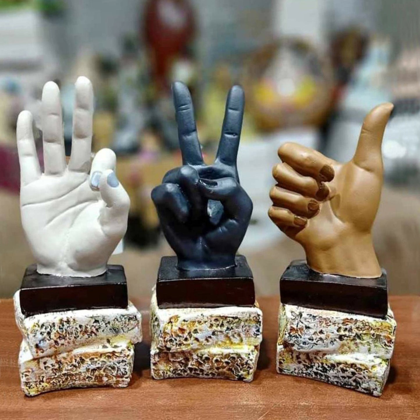 Hand Signs Statues (Set of 3)