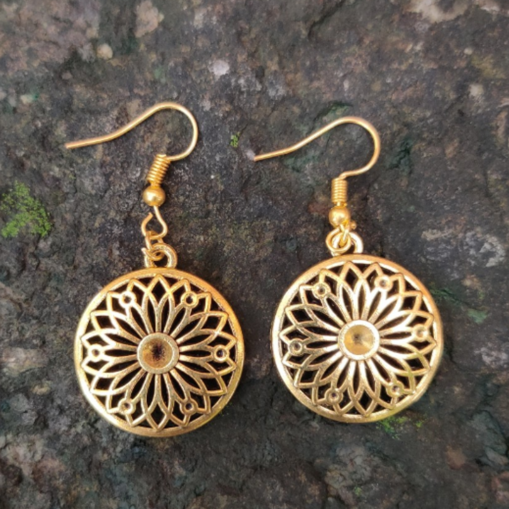 Vedaj Flower Danglers