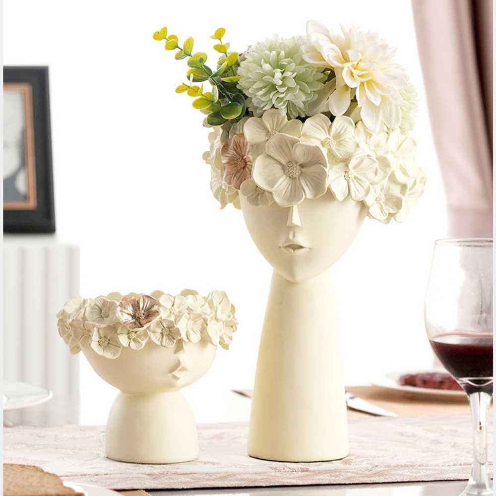Charming Lady Planters