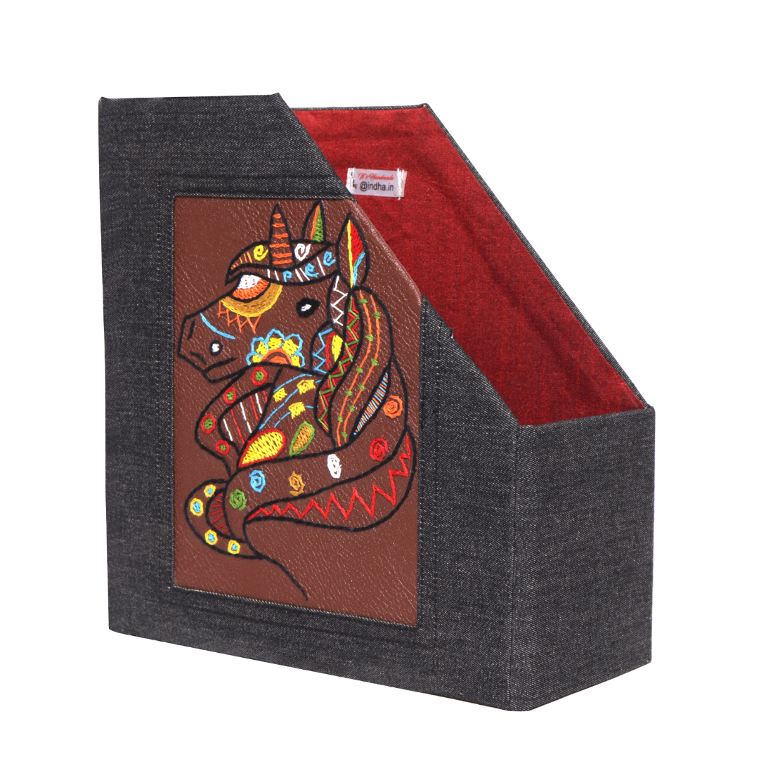 Indha Red Unicorn Magazine Holder