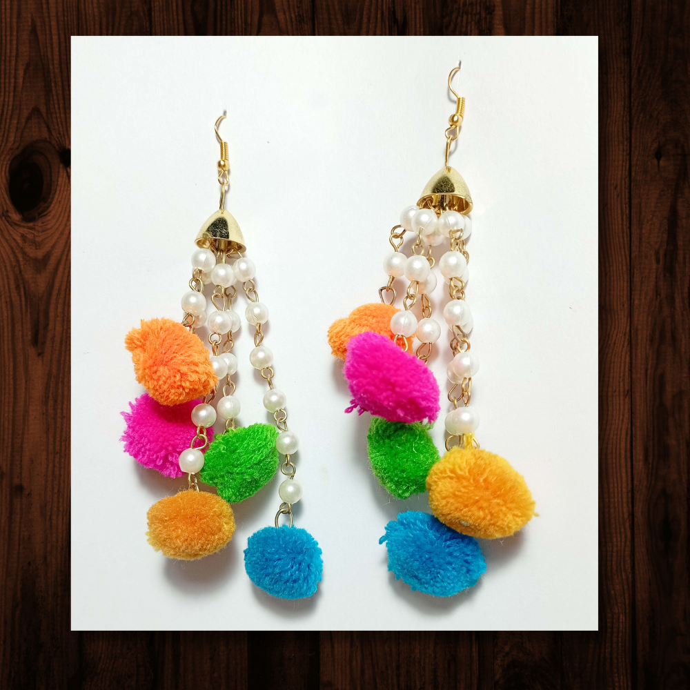Pom Pom Earrings