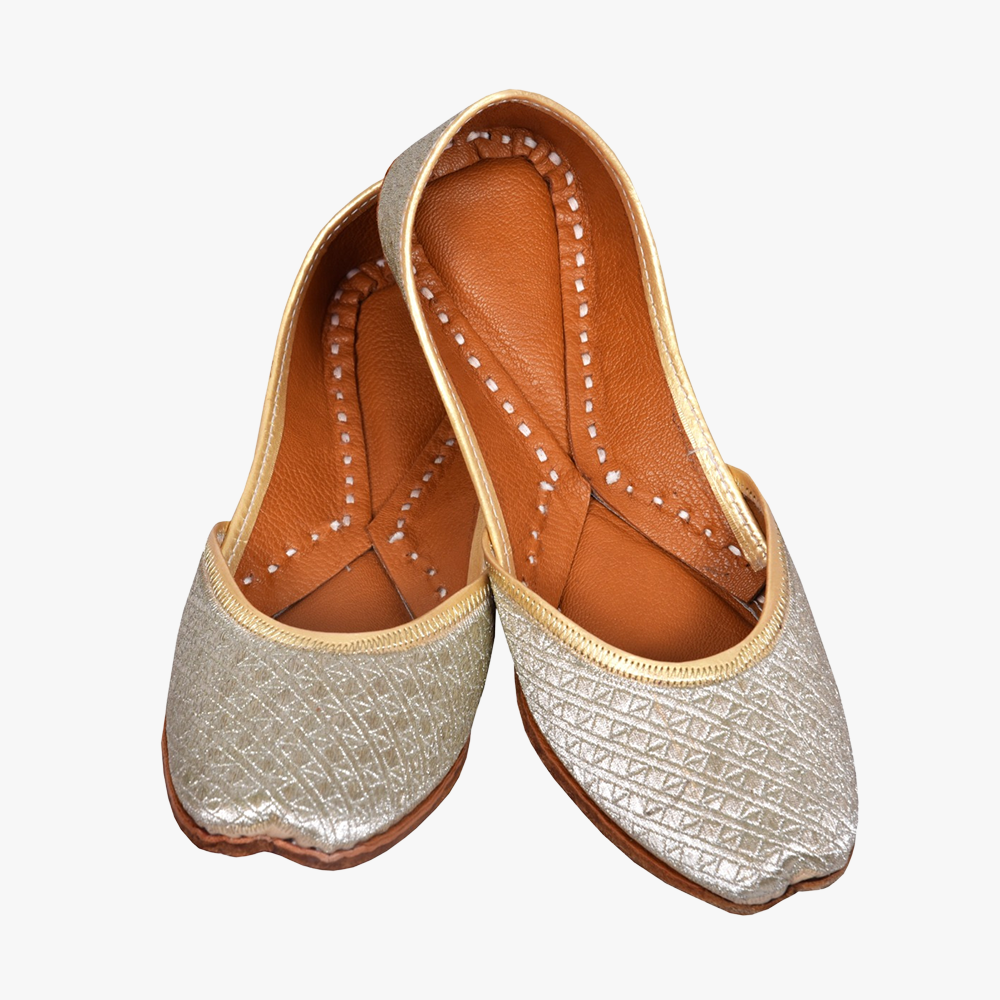 Pehnava Golden Colour Jutti