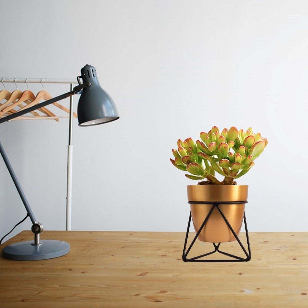 ecofynd Noa Gold Metal Planter Pot with Black Stand
