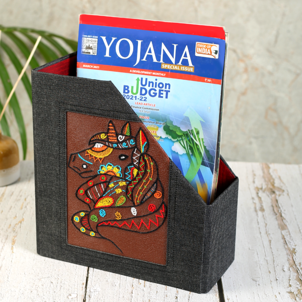 Indha Red Unicorn Magazine Holder